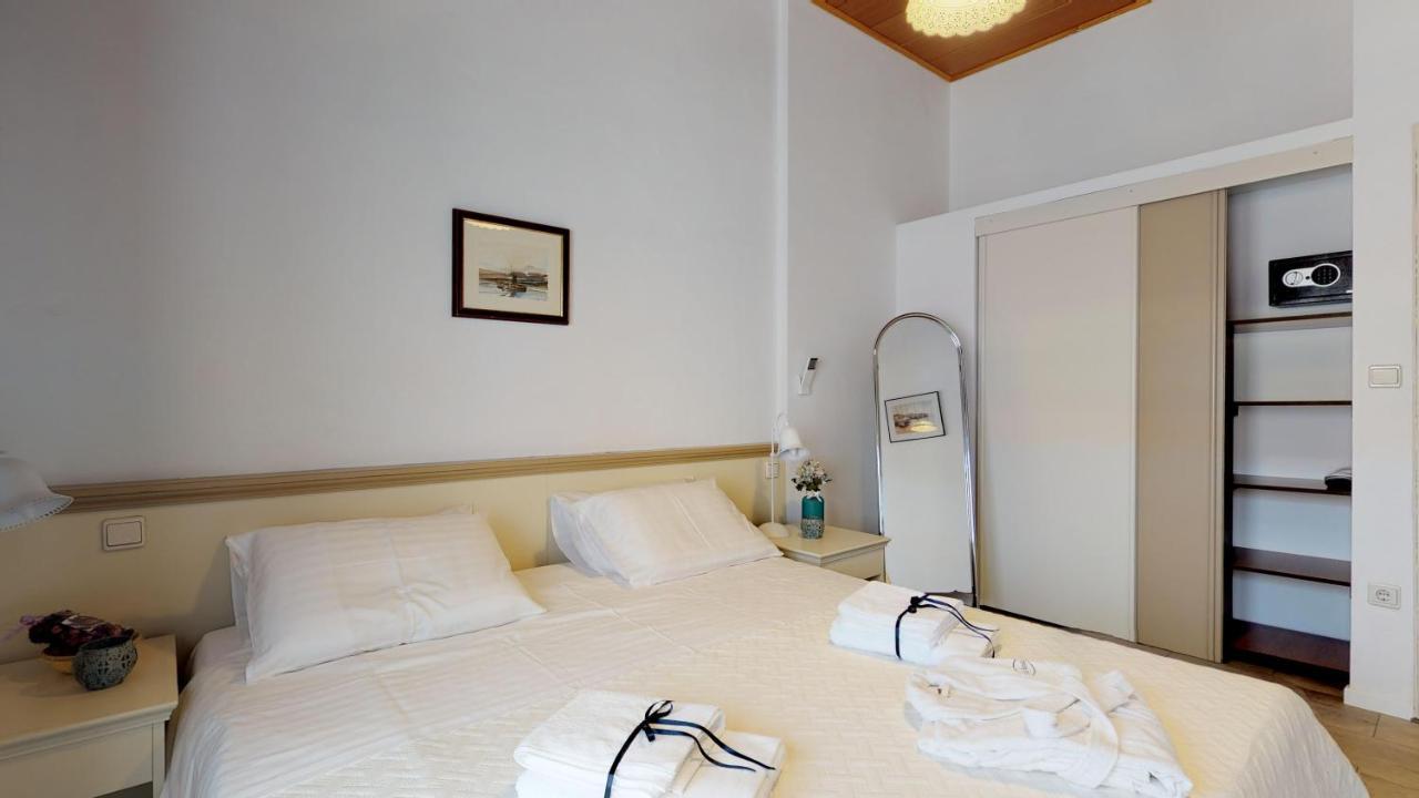Lora Deluxe Superior 5 Star Apartment, Your Piece Of Heaven By The Sea & Park With Sea & Park View Novigrad Istria Eksteriør billede