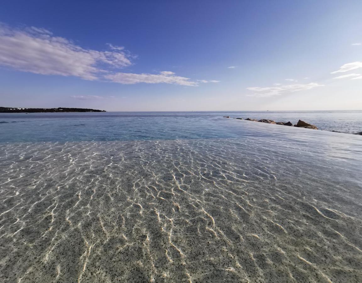 Lora Deluxe Superior 5 Star Apartment, Your Piece Of Heaven By The Sea & Park With Sea & Park View Novigrad Istria Eksteriør billede