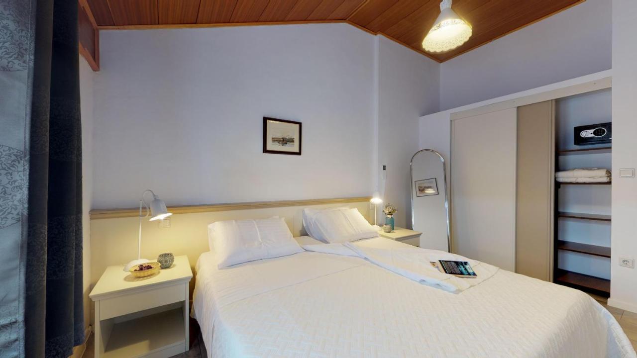 Lora Deluxe Superior 5 Star Apartment, Your Piece Of Heaven By The Sea & Park With Sea & Park View Novigrad Istria Eksteriør billede
