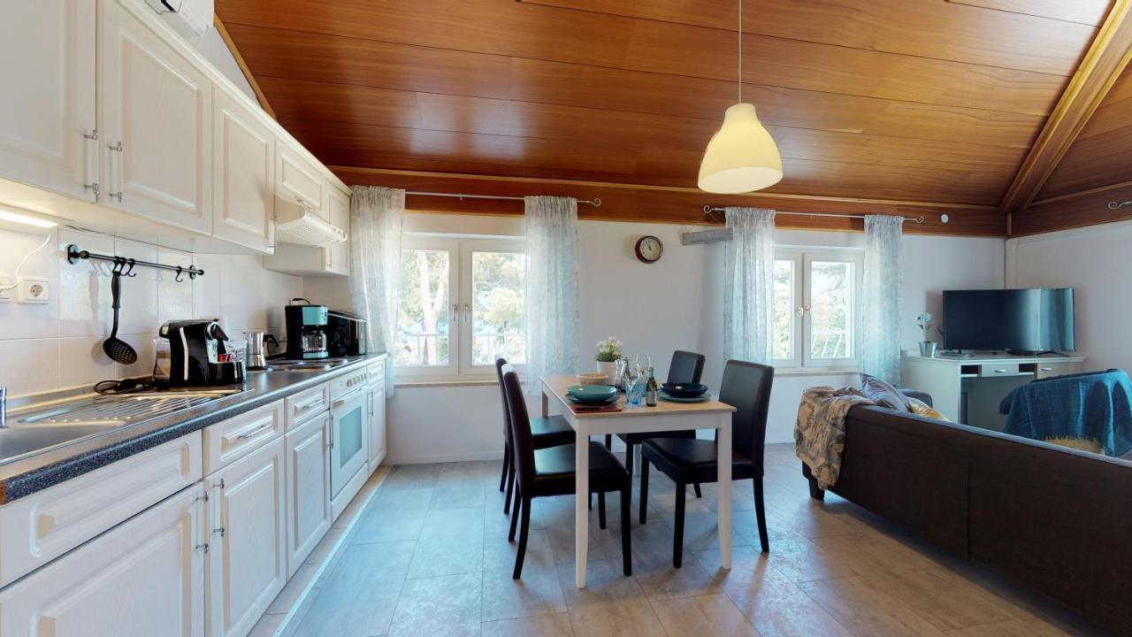 Lora Deluxe Superior 5 Star Apartment, Your Piece Of Heaven By The Sea & Park With Sea & Park View Novigrad Istria Eksteriør billede